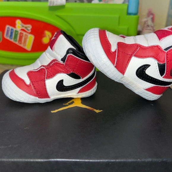 Jordan 1s - Picture 1 of 2